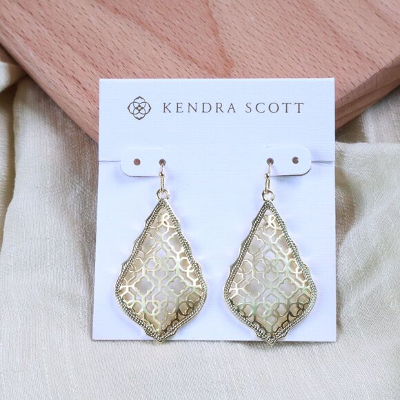 NEW Addie Drop Earrings Gold Filigree Mix - Picture 1 of 2